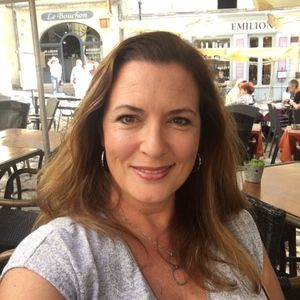 Meet your Posher, Stacy